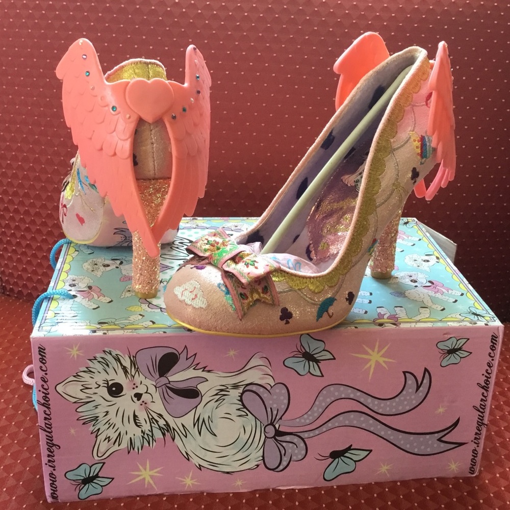 Irregular choice size41 (10 US) Pink Winged Heel